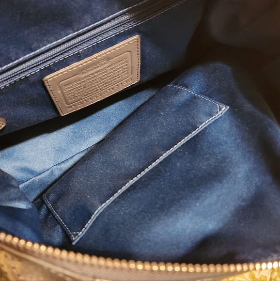 Coach Patent Leather Silver Bag - Picture 7 of 10